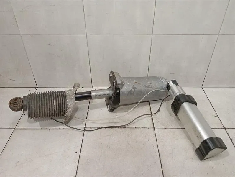 Maybach 62 V240 shock absorber rear A2403201213 shock absorber rear right
