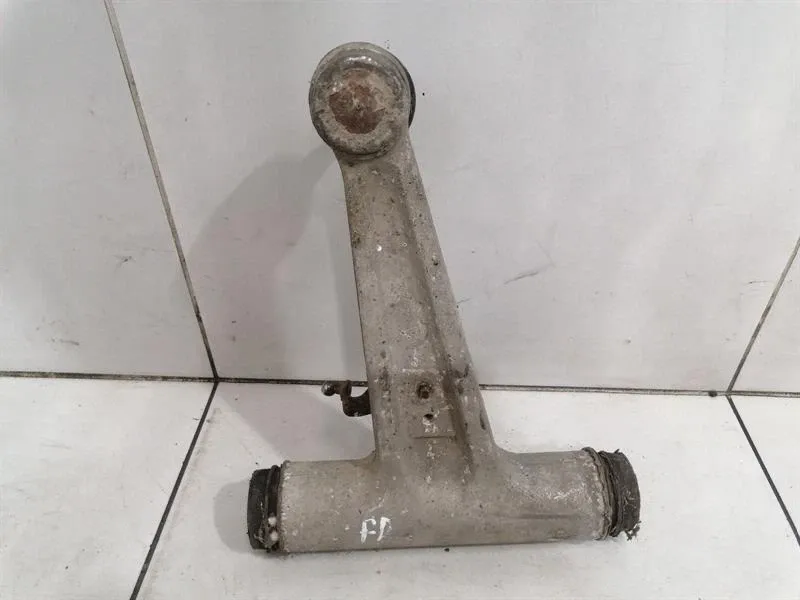 Maybach 62 V240 Right Front Wishbone A2403302007 Front Right Wishbone