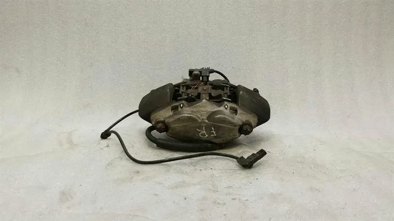 Mercedes SL R230 W219 преден десен апарат A0044200283 спирачен апарат преден десен
