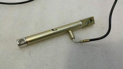 MERCEDES SL R230 Хидравличен цилиндър Load Assist A2308001472 Hydraulikzylin
