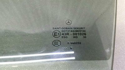 Mercedes SL R230 left front door glass A2307250110 door window front left