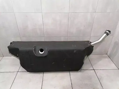 Maybach 57 W240 Fuel Tank A2404700701 Fuel Tank