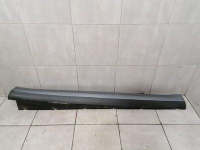 Ferrari 550 Maranello F133 странични прагове 64716500 десни прагове