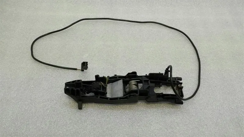 Mercedes W219 CLS FRH handle carrier A2117600234 door handle carrier front keyless go