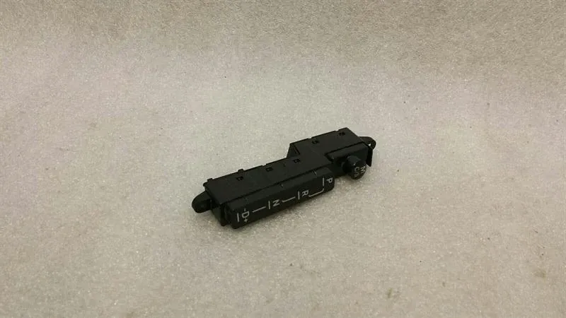 Mercedes W219 CLS55 AMG Gear shift indicator A2115420226 shift button indicator