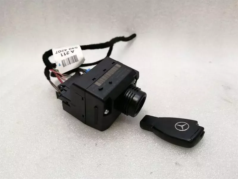 Mercedes CLS W219 Ignition Lock A2115452508 EZS Control Unit KEY LOCK SET