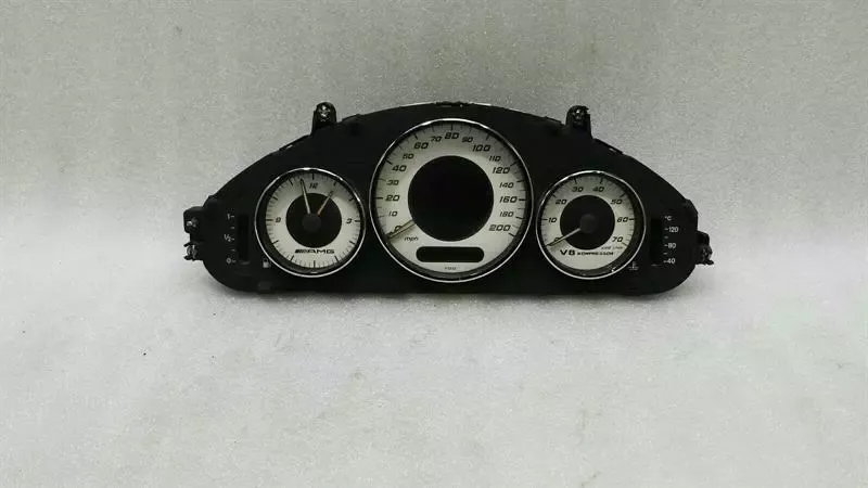 Mercedes CLS55 AMG W219 Instrument Cluster A2195402811 Speedometer MPH M113