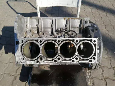 Mercedes SL R230 двигател A2730107500 БЛОК НА ДВИГАТЕЛЯ M273 273.965