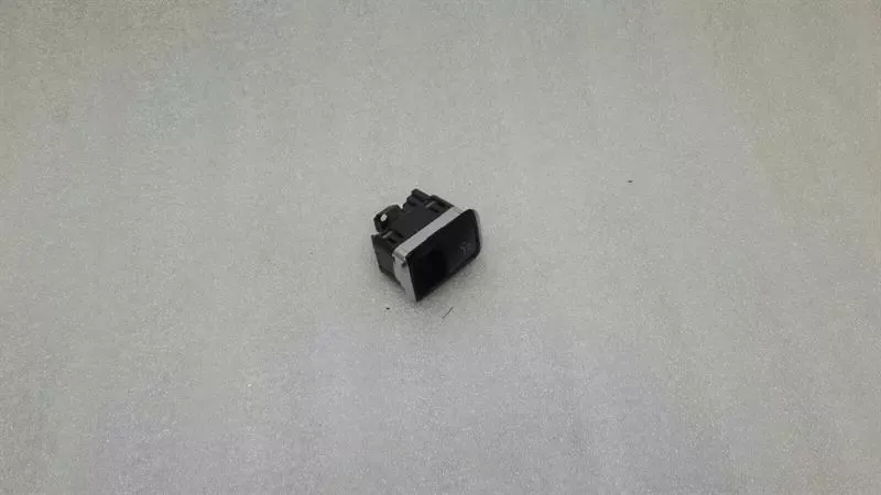 Mercedes GLE W166 Boot Lid Switch A1668707610 Tailgate Switch