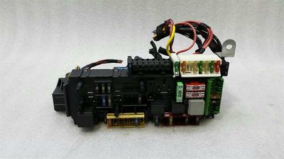 Mercedes SLK R172 Fuse Box A1729060005 Fuse Box Rear SAM