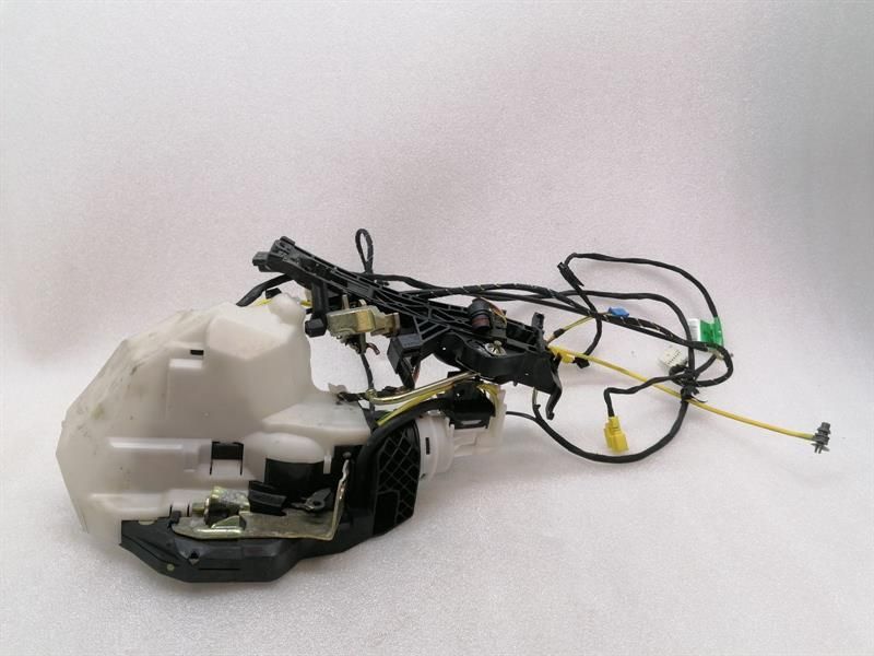 Mercedes S-Class W220 Rear Right Door Lock A2207307235 Door Lock Re KEYLESS-GO