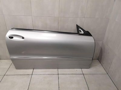 Mercedes CLK W209 дясна врата A2097200205 Врата предна дясна
