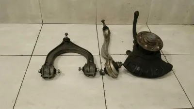 MERCEDES S55 AMG W220 Right Front Hub SET A2203304220 Wheel Bearing Housing Front Re