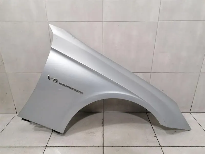 Mercedes CLS W219 дясно крило A2198800818 преден десен калник