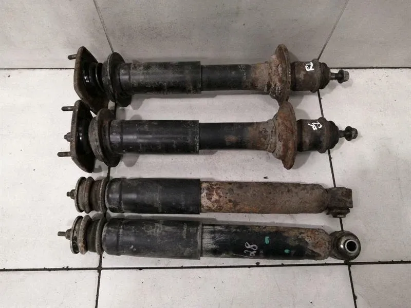 Mercedes ML55 AMG W163 Shock Absorber SET Of 4 A1633202113 Shock Absorber SET
