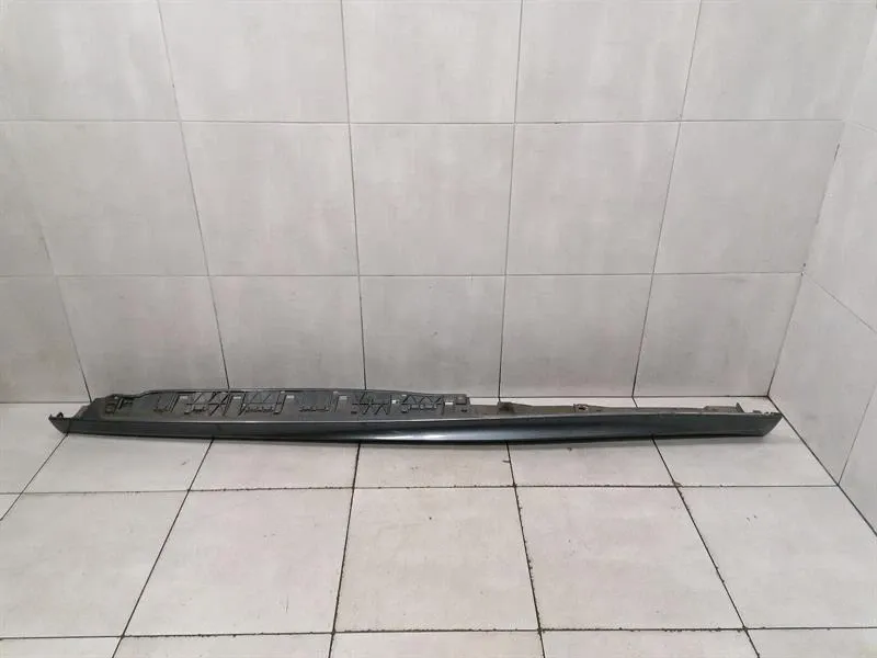 Audi R8 Type 42 V10 5.2 Spyder Side Skirt 420853855B Left Side Skirts