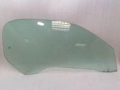 Audi R8 Type 42 V10 5.2 Spyder right door glass 420845202A door window right