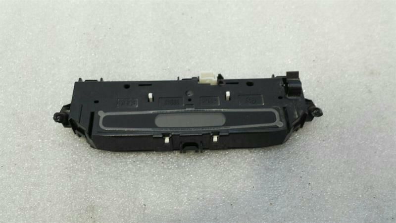 Mercedes SL R230 CLOCK Screen A0015420314 Екран