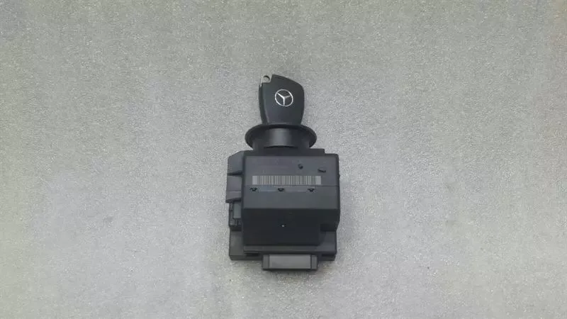 Mercedes E Class W211 Ignition Lock A2115451208 EZS Control Unit KEY