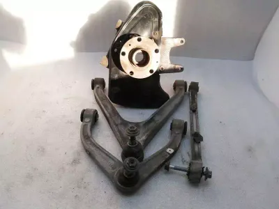 Audi R8 42 V10 5.2 SPYDER Left Rear Hub 420505433F Wheel Bearing Housing Rear Left