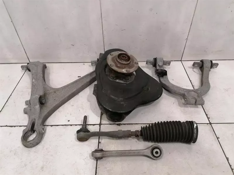 Audi R8 4S RWS Right Front Hub 4S0407246B Wheel Bearing Housing Front Right