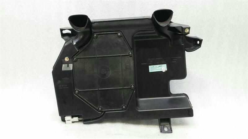 Mercedes SL R230 Subwoofer A2308201902 Speaker Bass Box BOSE.