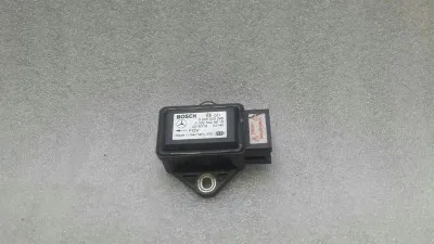 Mercedes SL R230 YAW RATE sensor A0025426618 rotary rate sensor.