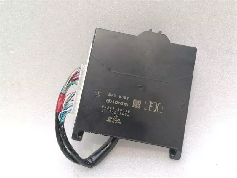 LEXUS RC F TRACK XC10 Electronic Module 89221-24130 Control Unit MPX BODY BCM