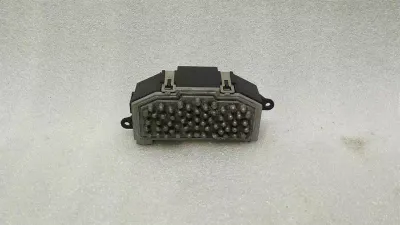 Audi S3 8P Heater Resistor 3C0907521F Blower Regulator Regulator