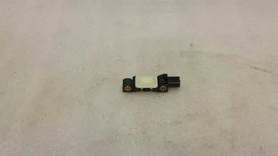 Audi S3 8P Crash Sensor 4B0959643D Impact Sensor