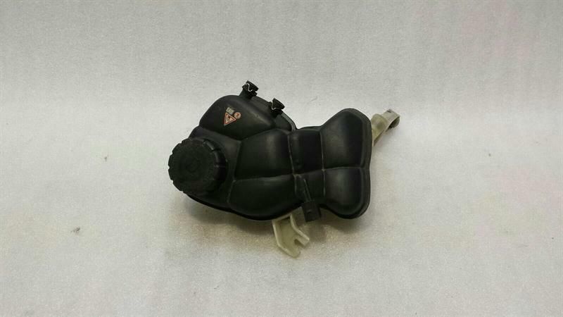 Mercedes S W221 Expansion Tank A2215000349 Balancing Tank Cooling Water
