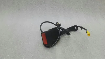 Mercedes CLS W219 front left belt buckle A2118602169 belt buckle front left