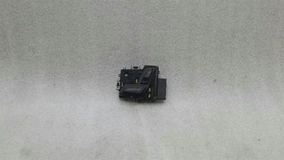 Mercedes C Class W205 Ключ за лява седалка A2059052702 Ключ за седалка ляв