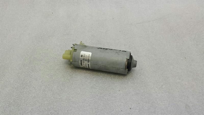 Porsche Cayenne 957 FLH Horizontal Adjustment 198397-104 Seat Engine Front Left