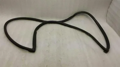 Porsche Cayenne 957 Bonnet Seal 7L5823707A Bonnet Gaskets