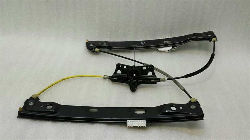 Mercedes S-Class W222 Left Front Door Winder A2227201302 Window Regulator Front Li