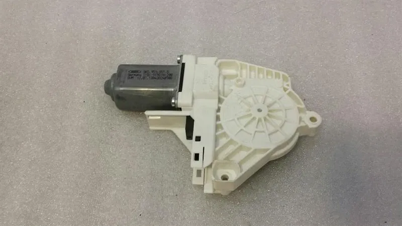 Audi A6 4G FLH door window motor 8K0959801B window regulator motor rear left