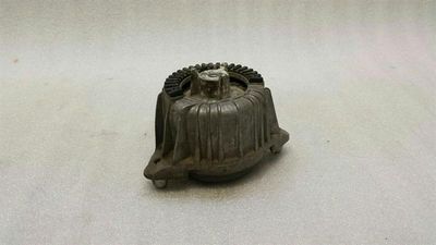 Mercedes E Class W207 Engine Mount A2042402317 Engine Holder OM642