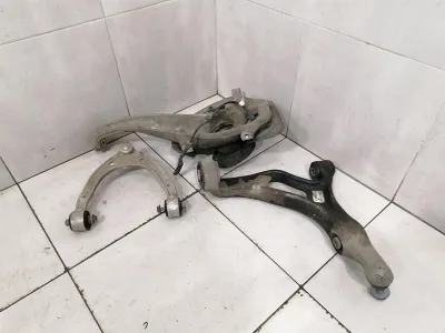 Porsche Cayenne 958 92A дясна предна главина 95834115600 Корпус на колесен лагер предна дясна