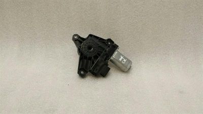 Mercedes C Class W205 Моторче за прозорец на вратата A2139060602 Моторче за стъклоповдигач Задно RE