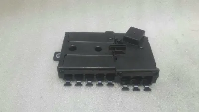 Mercedes C Class W205 Fuse Box A2055402850 Fuse Box Relay.