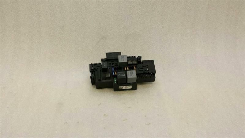 Mercedes C Class W205 Fuse Box A2229063701 Fuse Box