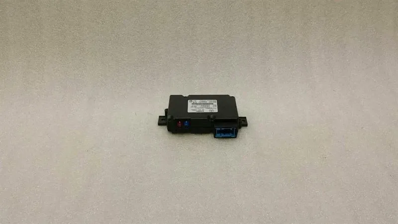 Mercedes C Class W205 Communication Module A2059008118 ECU