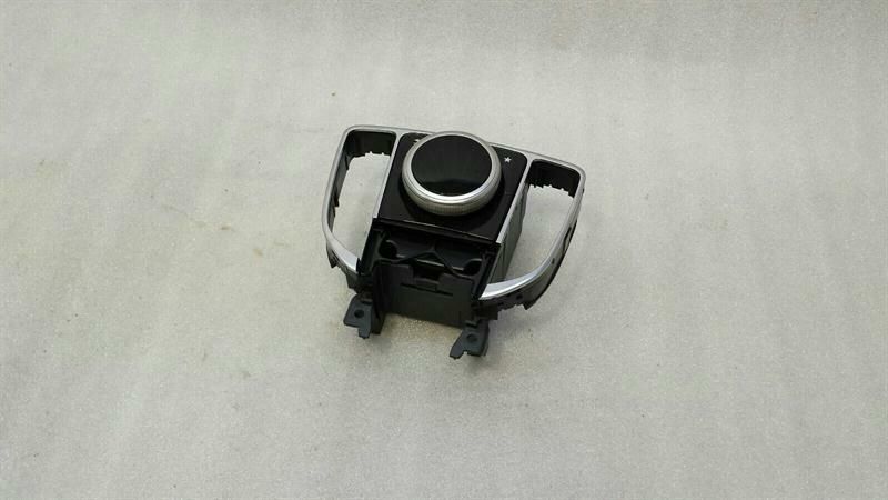Mercedes C Class W205 Navigation Controller A2059009014 Sat Nav Switch Switch
