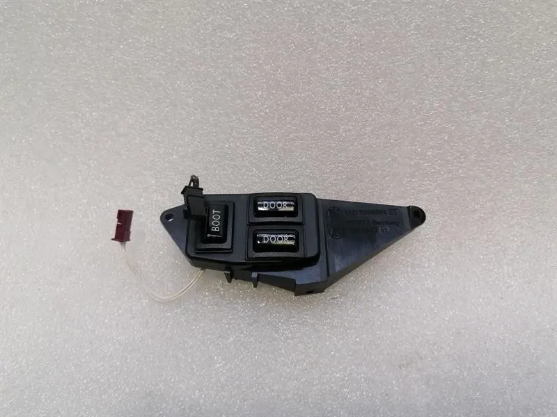 Rolls Royce Wraith RR5 COUPE Switch 9288336 Switch Door