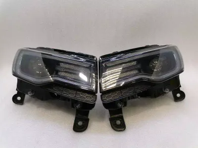 JEEP GRAND CHEROKEE WK2 MK4 SRT8 Head Light 68142493AF Headlights FACELIFT