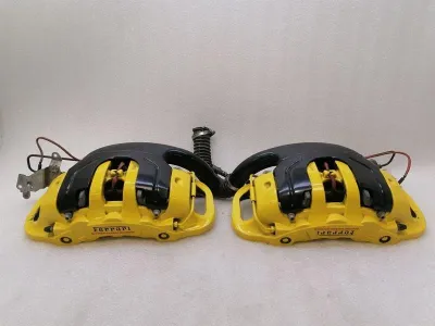 Ferrari 812 Superfast F152M Front Brake Caliper 322140 Front Brake Caliper Set