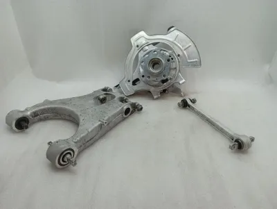 Ferrari 812 Superfast F152M Left Rear Hub 299933 Wheel Bearing Housing Rear Left