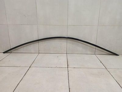 Ferrari 812 Superfast F152M Right Roof Moulding 88069500 Right Bar