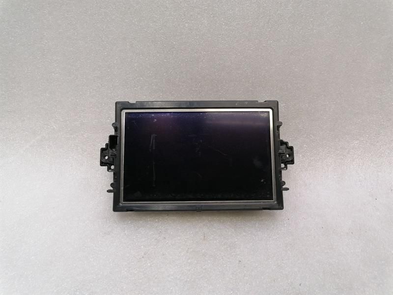 Mercedes C Class W204 Navigation Monitor A1729008500 Sat Nav Display Picture Shirt